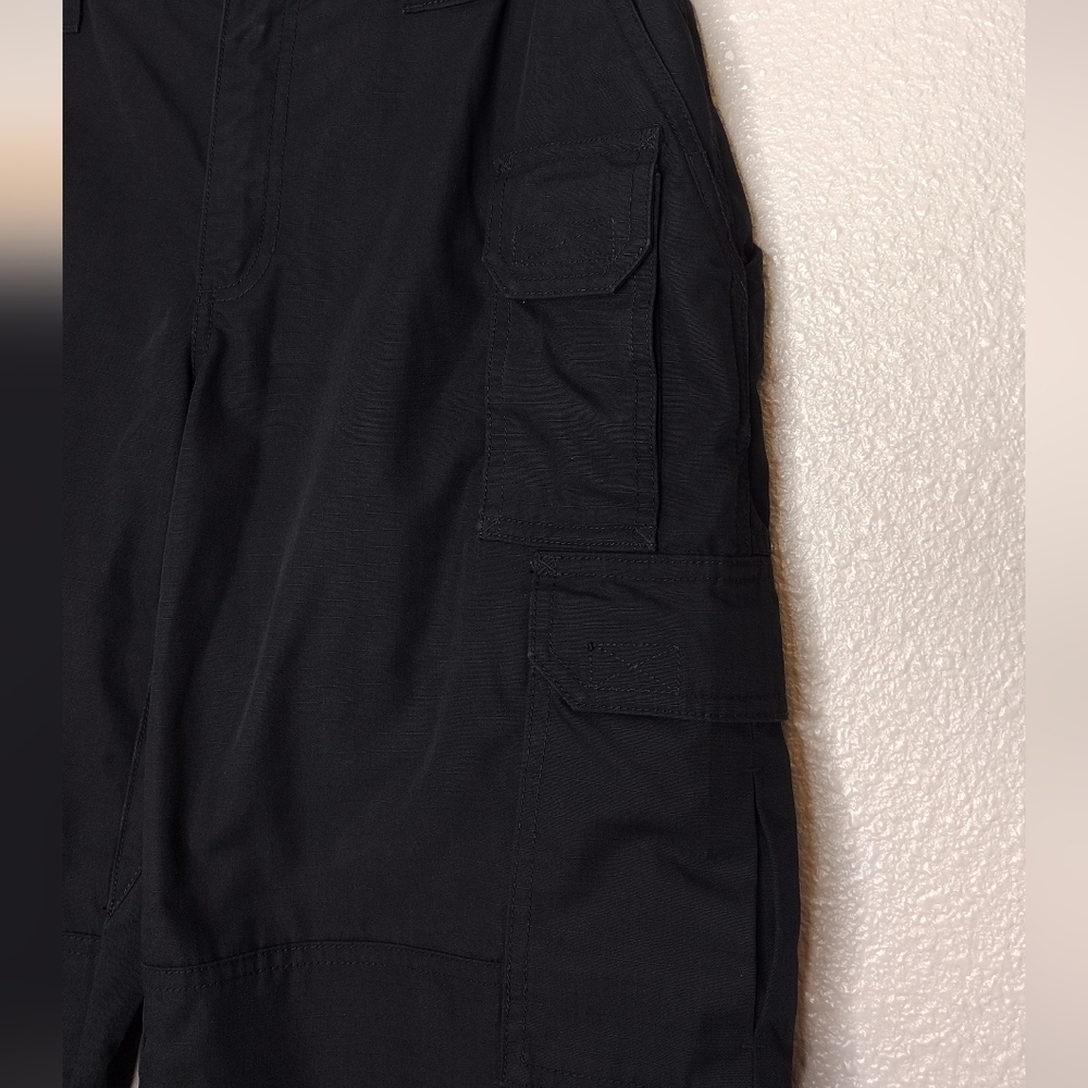 5.11 Tactical Women's Black Outdoor Work Utility Cargo Pants Sz 12 - Picture 10 of 13